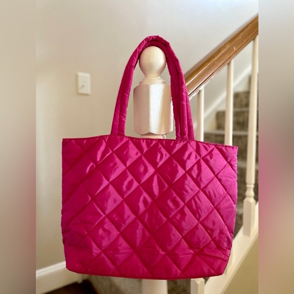 Quilted Pink Tote Bag - Picture 1 of 5